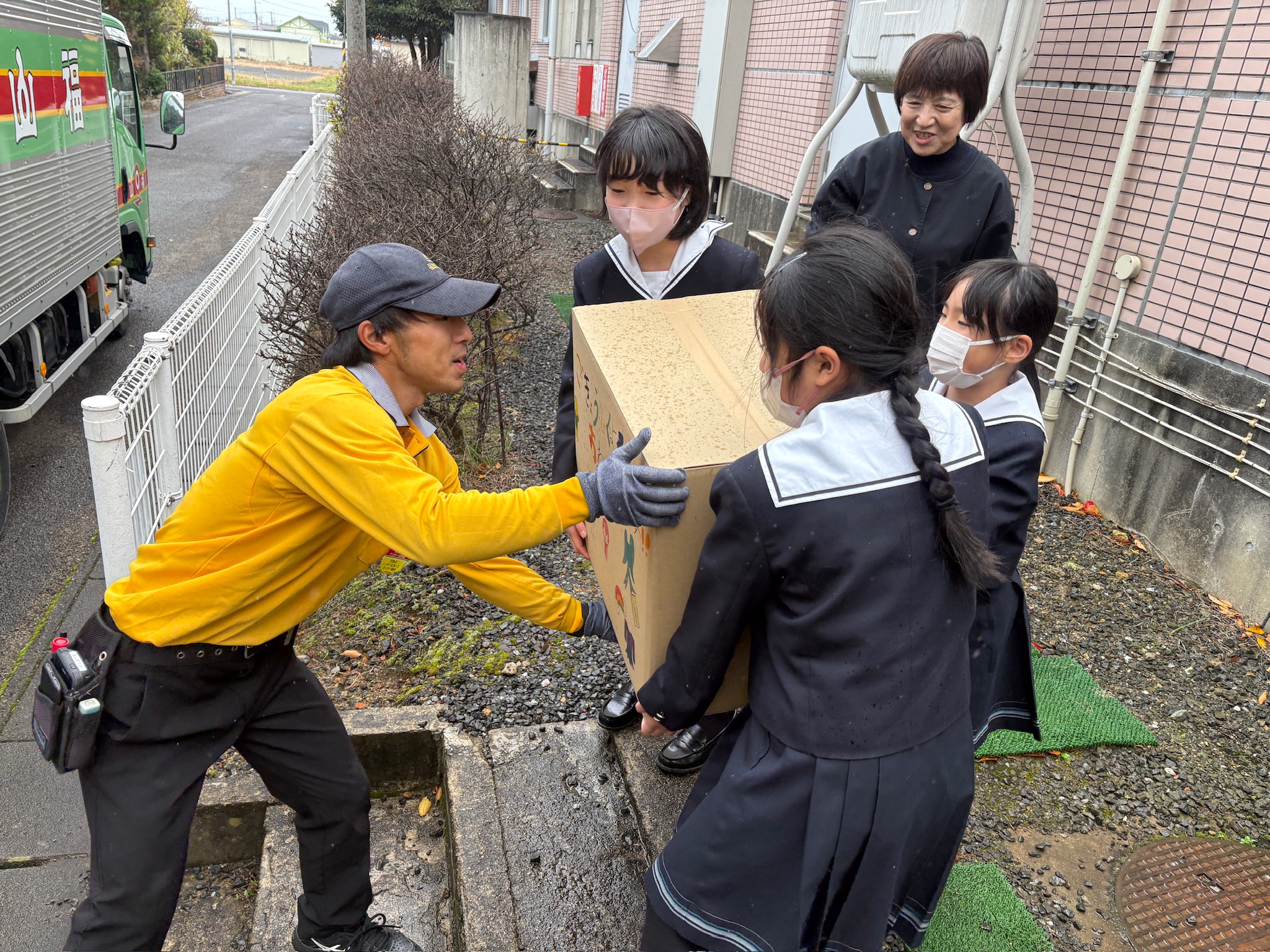 【4年生】服のチカラプロジェクトへのご協力ありがとうございました！ - 郡山ザベリオ学園 小学校